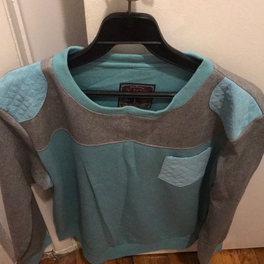 XIOS SHIRT - Picture 3 of 3